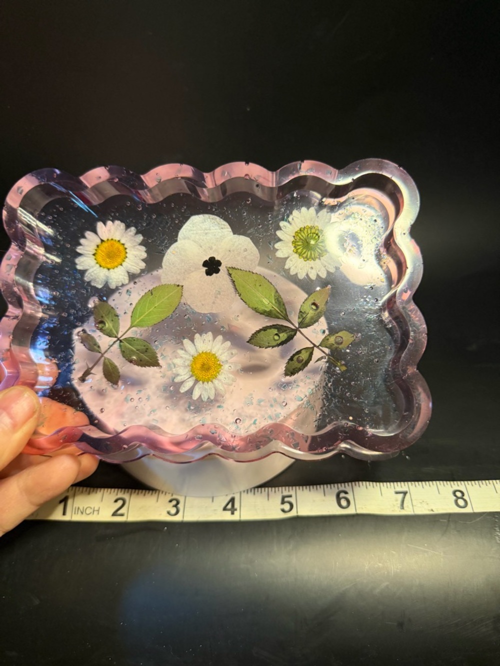 Pink Scalloped Resin Tray with Pressed Daisies